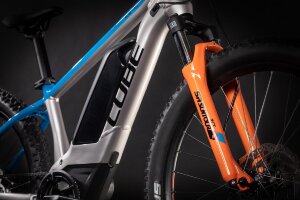 Велосипед cube acid 240 hybrid rookie pro 400 actionteam 2021