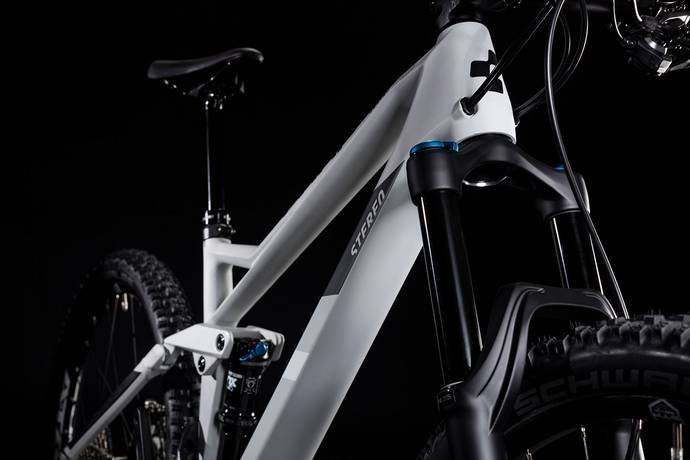 cube stereo 140 hpc race 27.5 grey white 2019