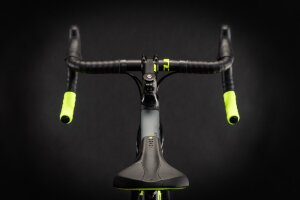 Велосипед cube attain pro black-flashyellow 2021