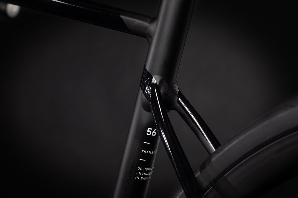 Cube attain black new arrivals