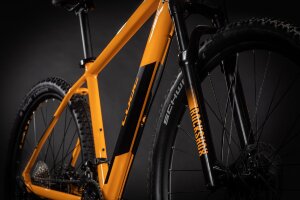 Велосипед cube attention 29 amber-black 2021