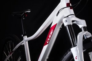 Велосипед cube access ws eaz 27.5 white - berry (2020)