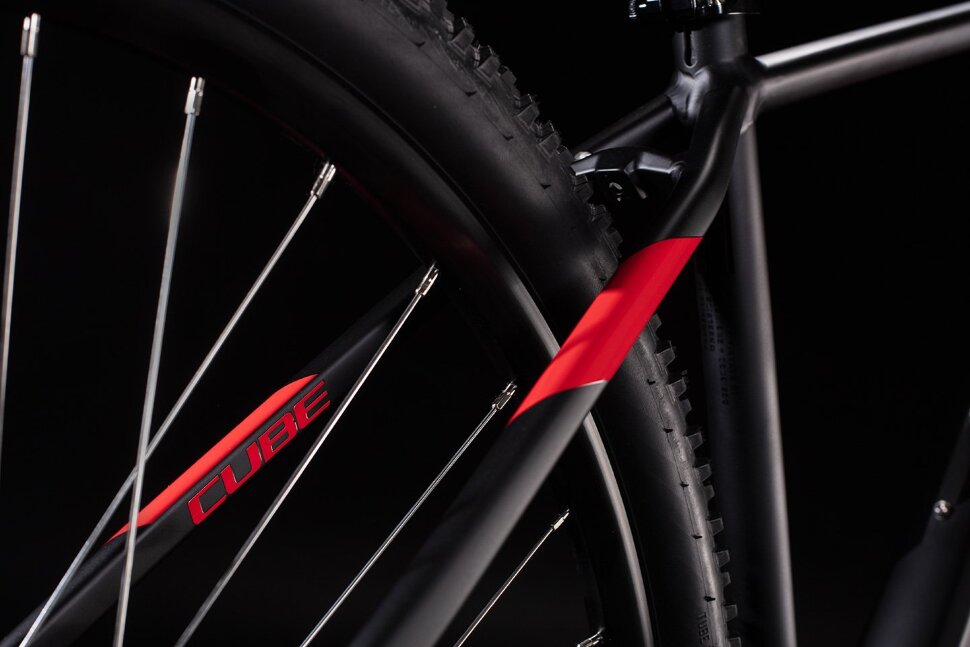 Cube aim black cheap and red 2020