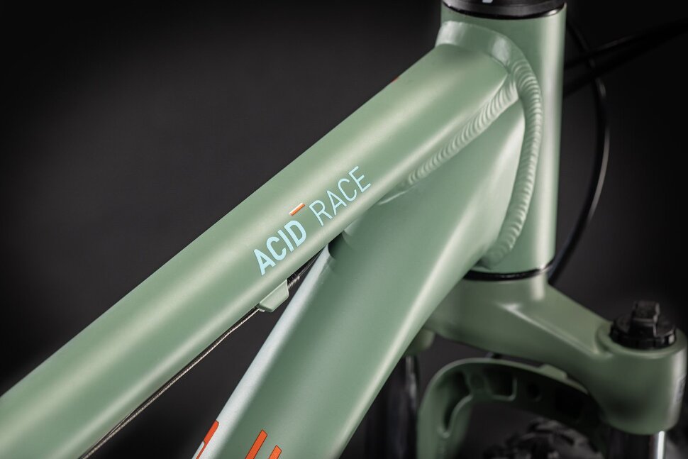 Cube online acid green